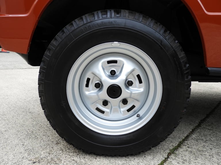 1982 RANGE ROVER CLASSIC 3-5 V8 EARLY 4 DOOR ONLY 42,000 MILES ORIGINAL !!!!