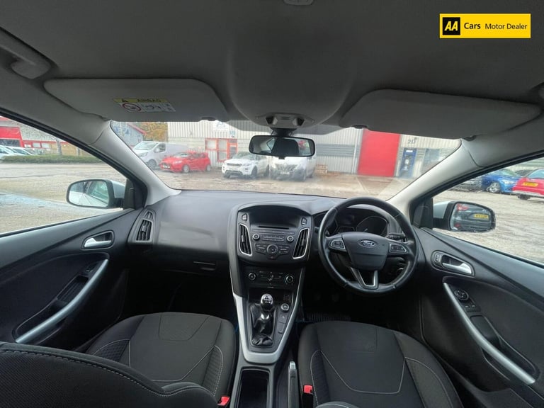 2015 Ford Focus 1.5 TDCi Zetec Hatchback 5dr Diesel Manual Euro 6 (s/s) (120 ps) Hatchback Diesel...