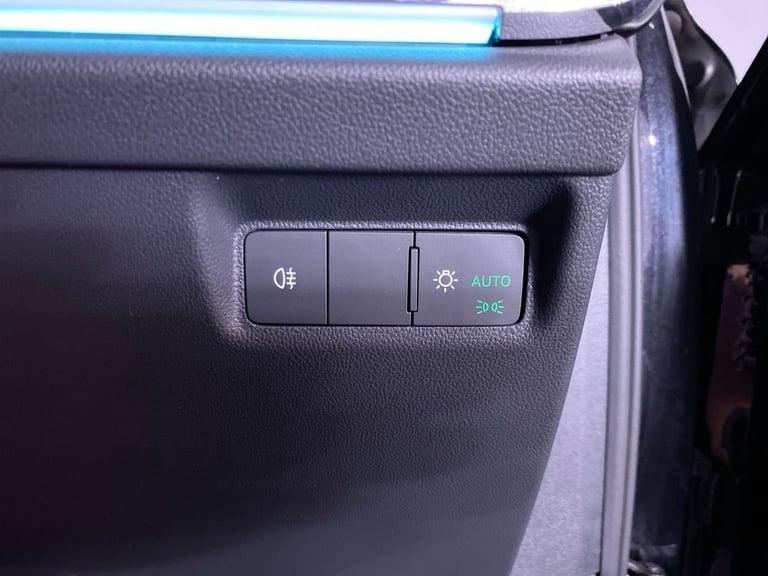 2021 71 SKODA ENYAQ 62KWH 60 SUV 5DR ELECTRIC AUTO (179 PS)