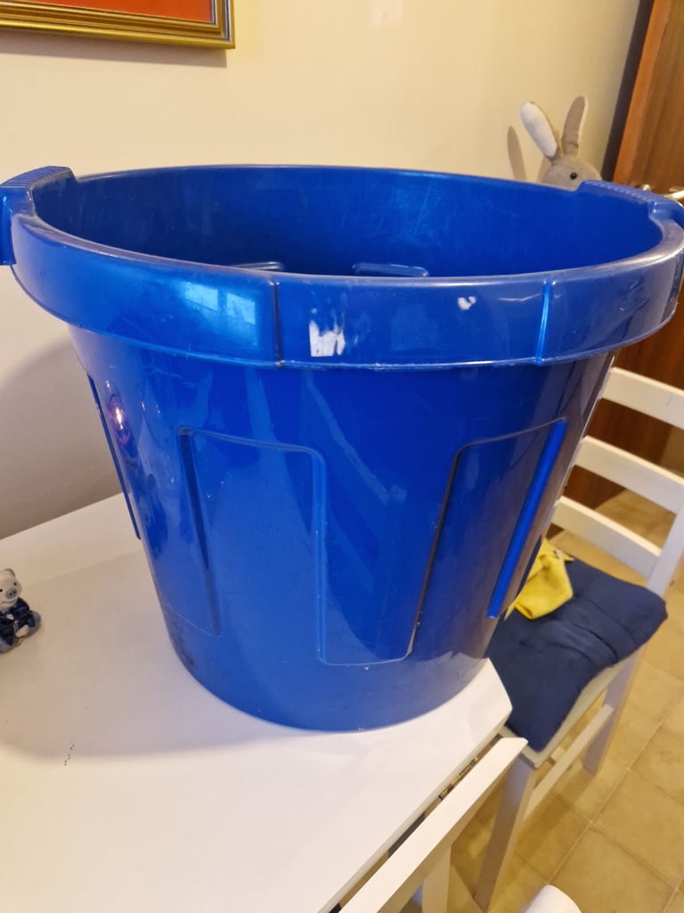 image for Storage tub