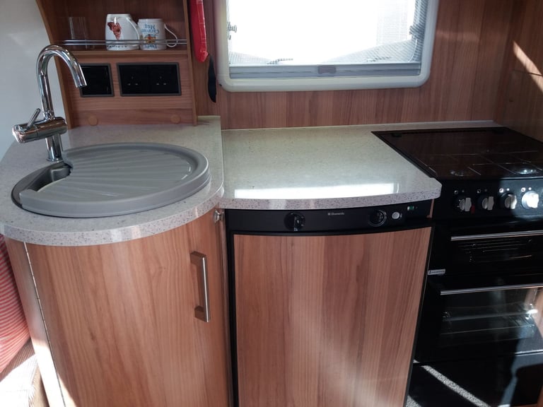 Bailey Unicorn Cadiz Series 2 Four Berth Caravan  2013