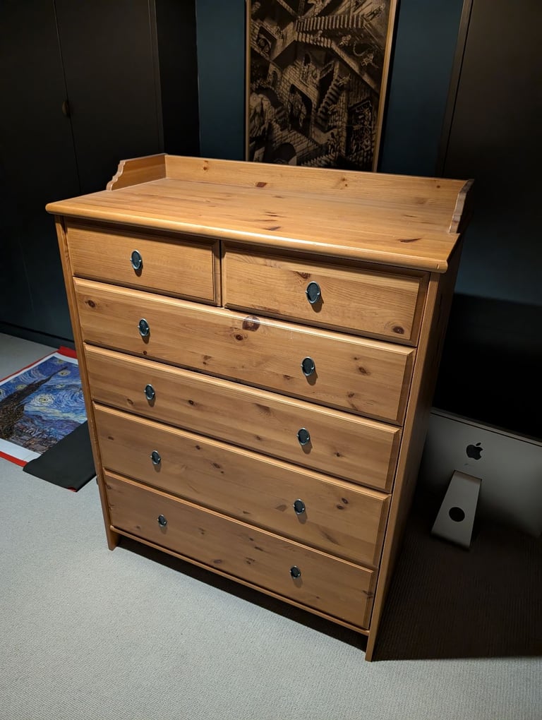 Lovely Set of Ikea Wooden Chest of 6 Drawers in VGC