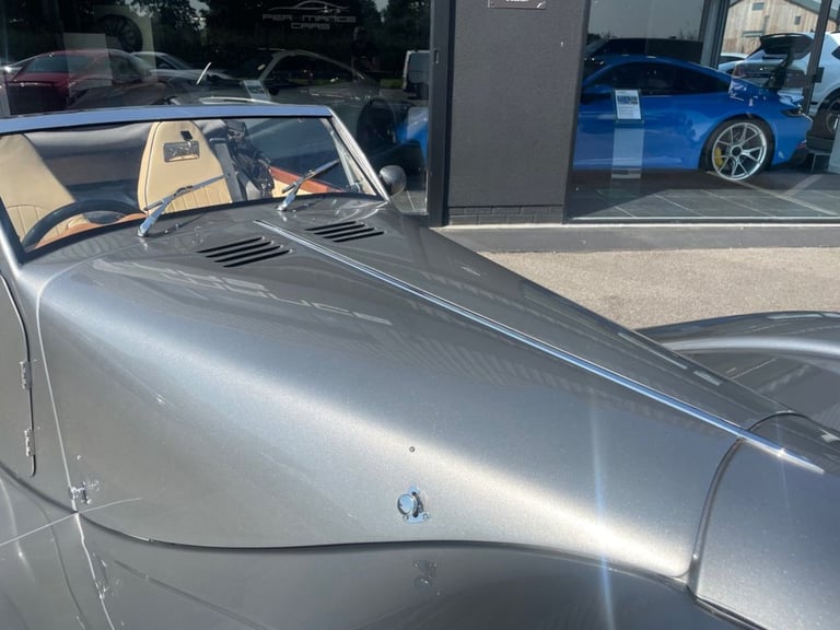 2003 52 MORGAN AERO 4.4 AERO 8 2-SEAT 2D 282 BHP