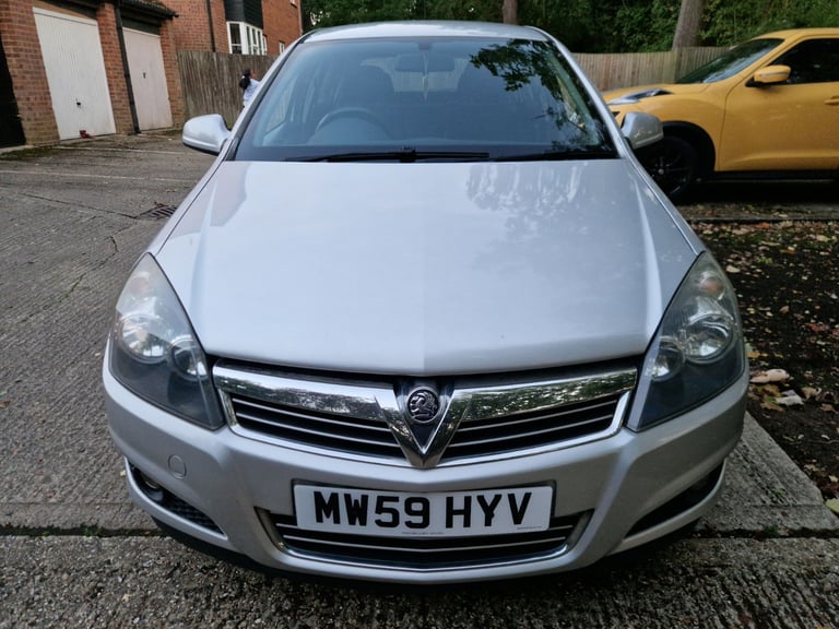 image for Vauxhall, ASTRA, Hatchback, 2010, Manual, 1364 (cc), 5 doors