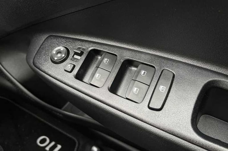 2025 Hyundai i10 1.2 Premium Hatchback 5dr Petrol Auto Euro 6 (s/s) (79 ps) Hatchback Petrol Auto...