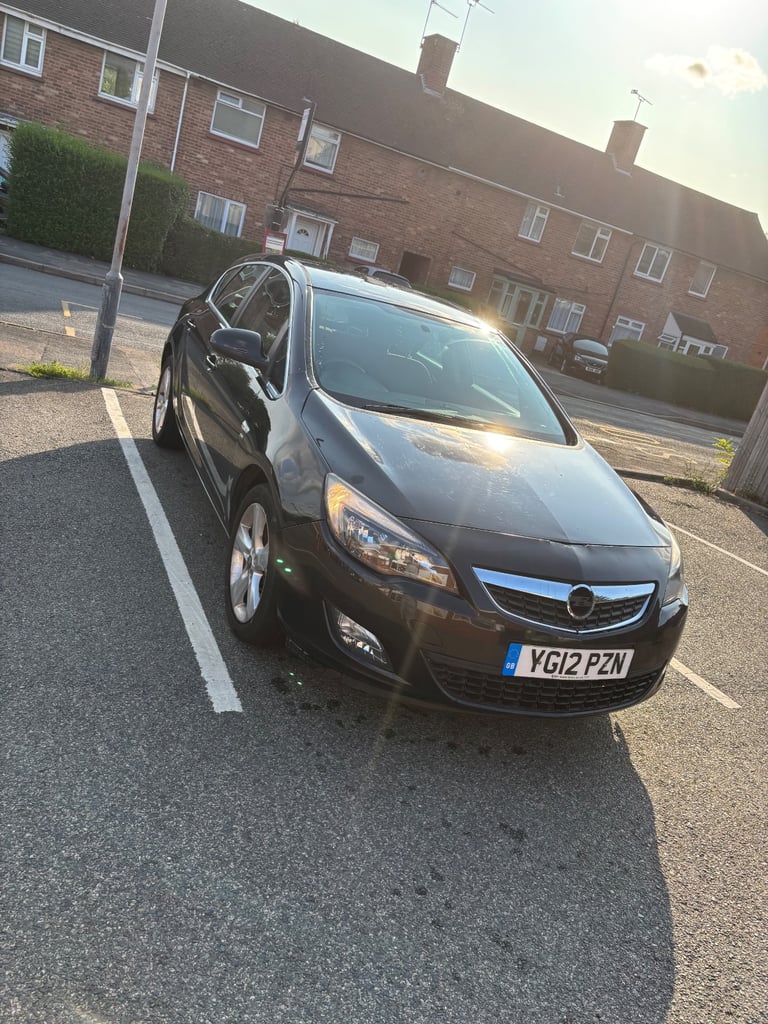 Vauxhall, ASTRA, Hatchback, 2012, Manual, 1598 (cc), 5 doors