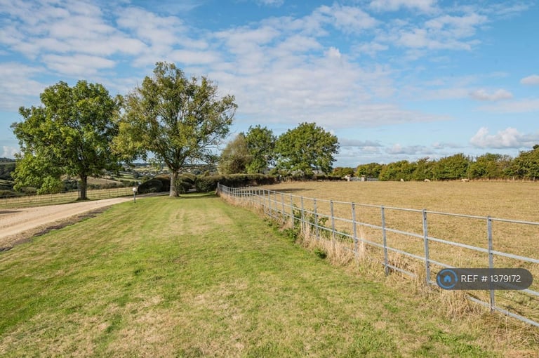 5 bedroom house in Primrose Hill, Cowbridge, CF71 (5 bed) (#1379172)