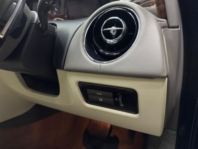 2014 Jaguar XJ 3.0d V6 Premium Luxury Auto Euro 5 (s/s) 4dr SALOON Diesel Automatic