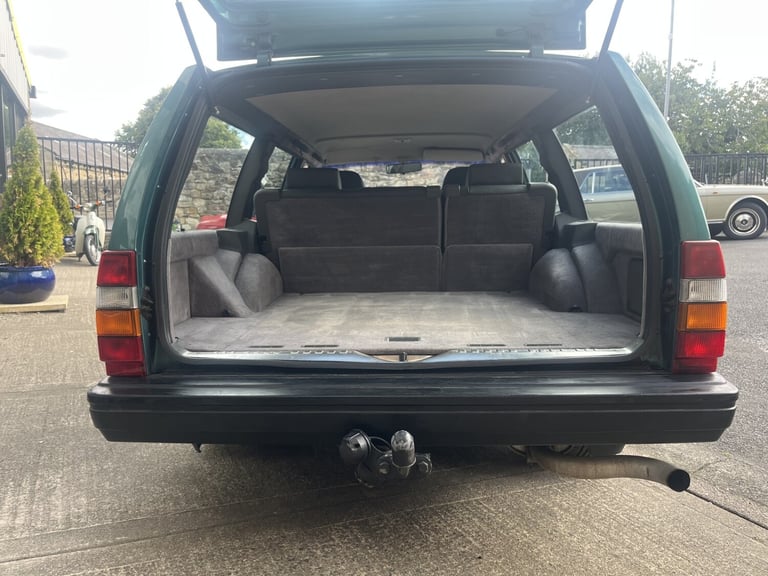 1994 Volvo 940 Wentworth 5dr ESTATE Petrol Manual