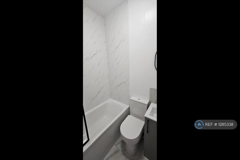 1 bedroom flat in Pleasant Row, Gillingham, ME7 (1 bed) (#1285338)