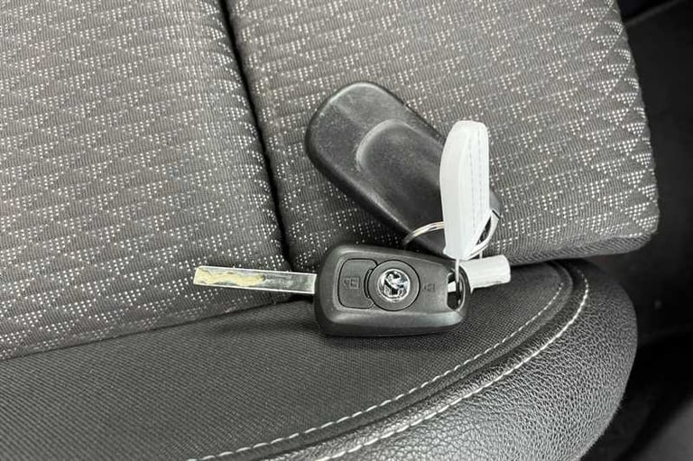 2019 Vauxhall Astra 1.4T 16V 150 Griffin 5dr HATCHBACK PETROL Manual