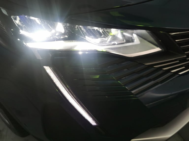 2022 Peugeot 3008 1.6 13.2kWh Allure SUV 5dr Petrol Plug-in Hybrid e-EAT Euro 6 (s/s) (225 ps Suv...