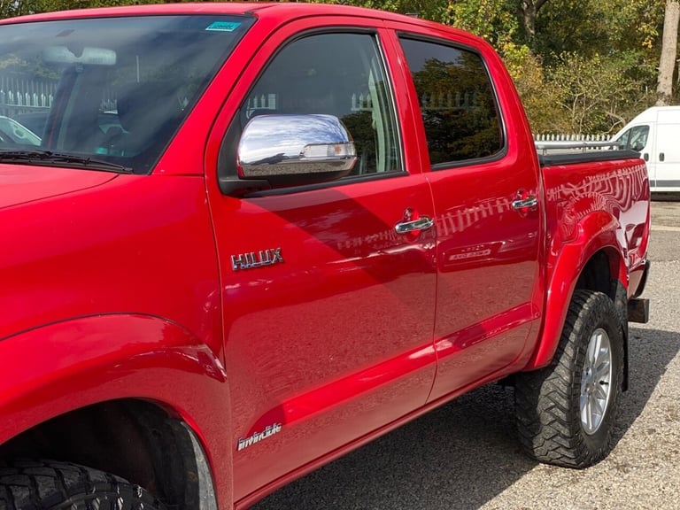 2013 Toyota Hilux Invincible D/Cab Pick Up 3.0 D-4D 4WD 171 PICK UP DIESEL Manual