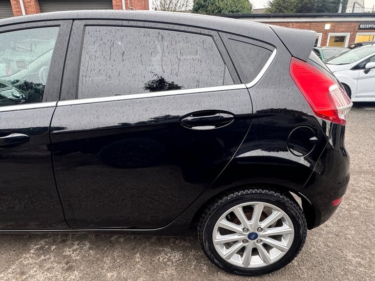 2017 Ford Fiesta 1.0T EcoBoost Titanium Hatchback 5dr Petrol Powershift Euro 6 (100 ps) Hatchback...