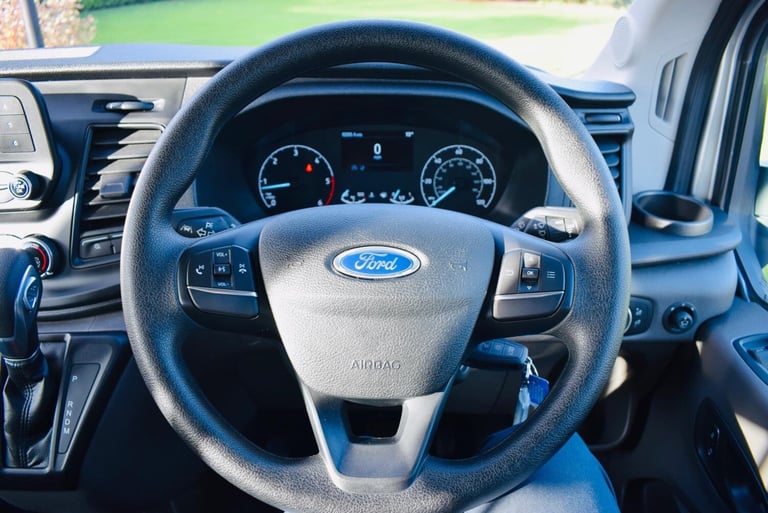 2023 Ford Transit 2.0 460 EcoBlue Leader Auto RWD L4 High Roof Euro 6 (s/s) 5dr (17 Seat, DRW MIN...