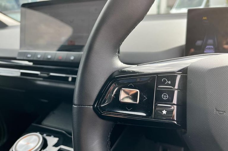 2023 MG MG4 *?0 VRT* 125kW SE EV 51kWh 5dr Auto- Parking Sensors AUTO Hatchback Electric Automatic