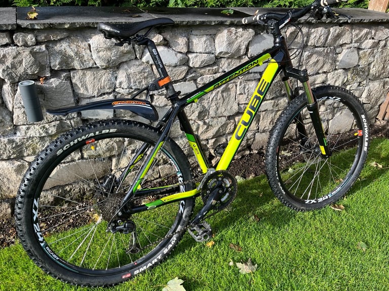 Cube-attention Gumtree