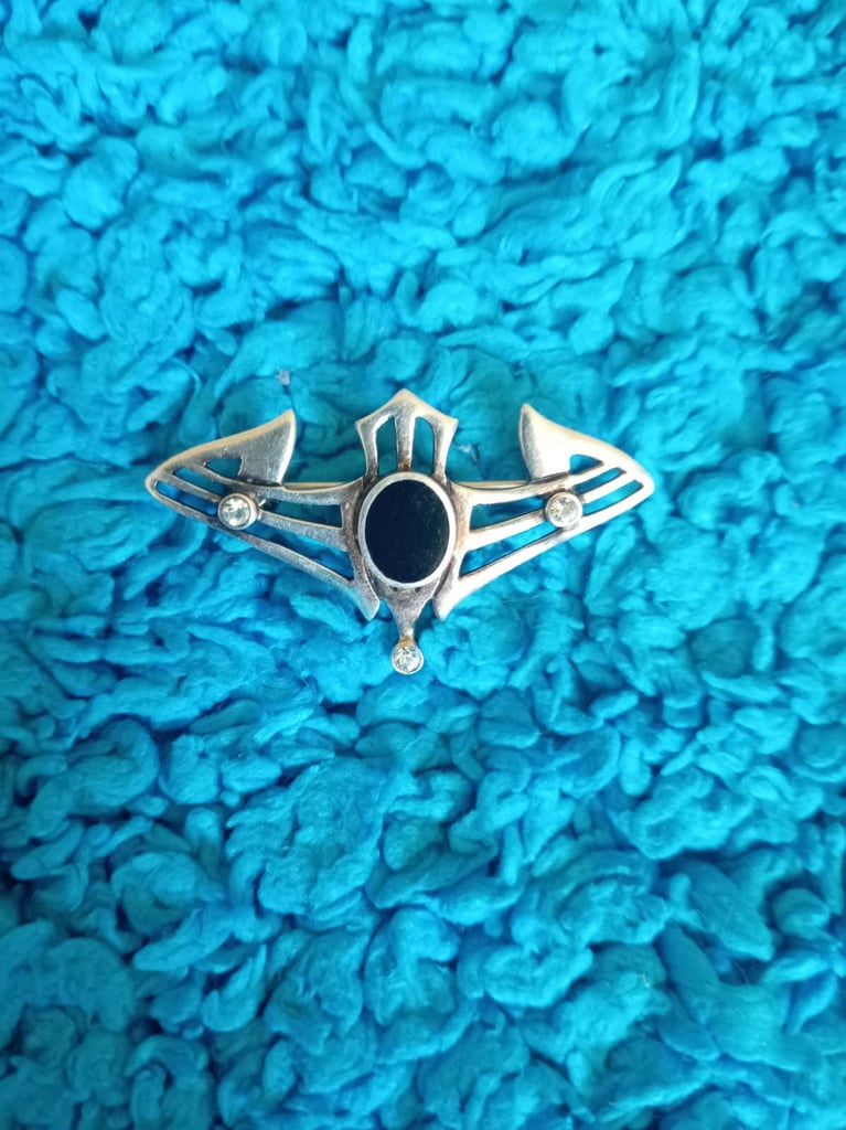 image for Art deco 925 silver broach (onyx and clear stones) 