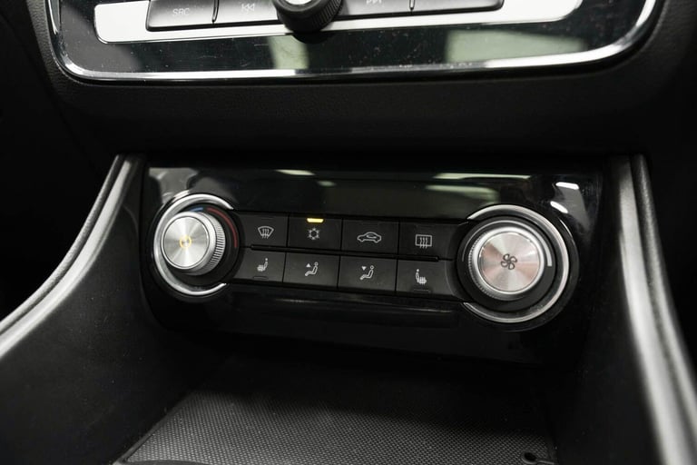 MG MG ZS 44.5kWh Exclusive Auto 5dr Electric Automatic