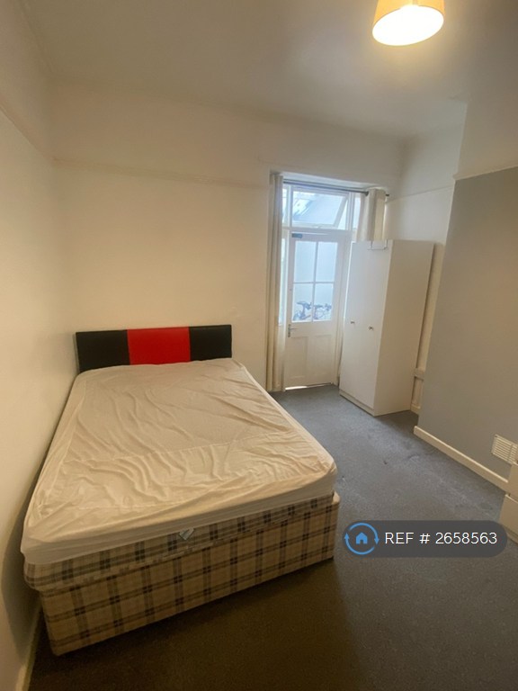 1 bedroom in Whitchurch Road, Cardiff, CF14 (#2658563)