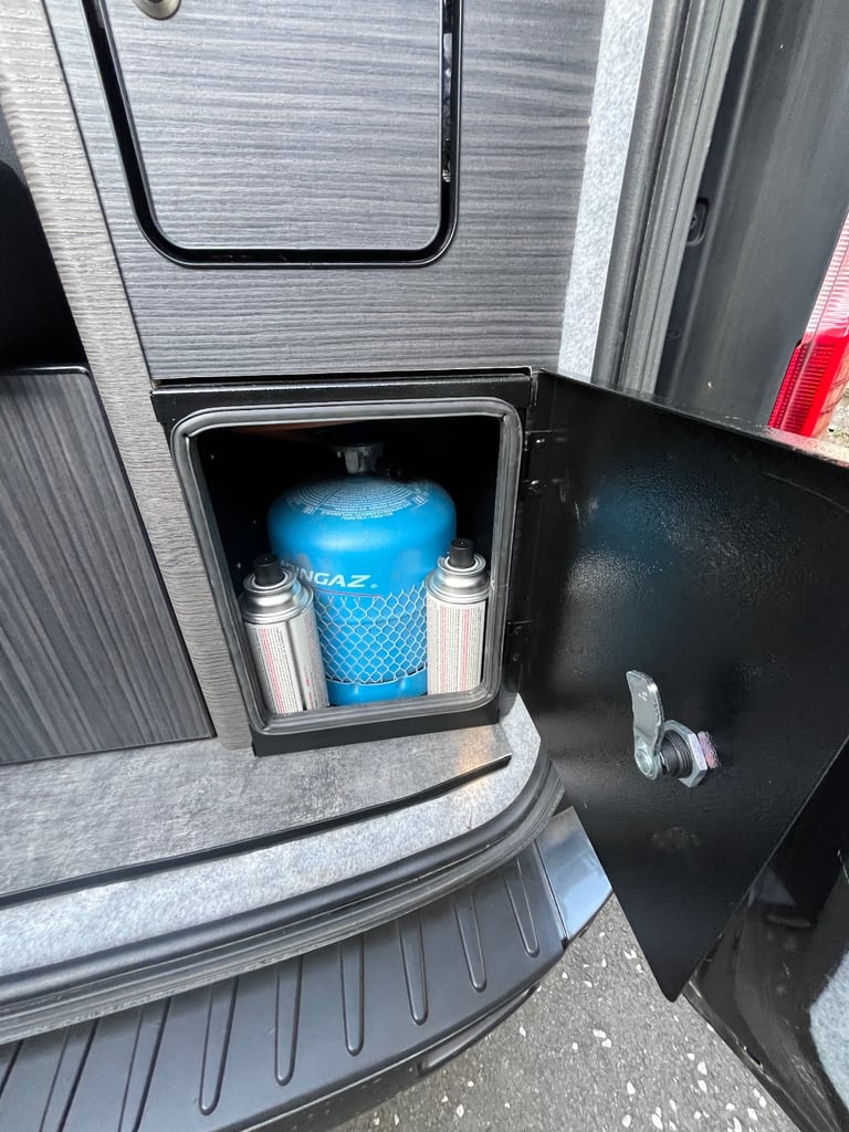 Ford, TRANSIT CUSTOM, Campervan , Manual, 1996 (cc)