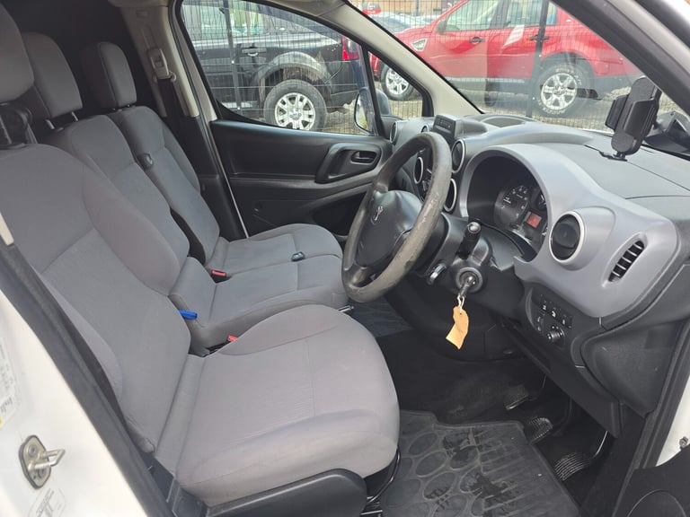 2016 Peugeot Partner 625 1.6 BlueHDi 75 Professional Van PANEL VAN Diesel Manual