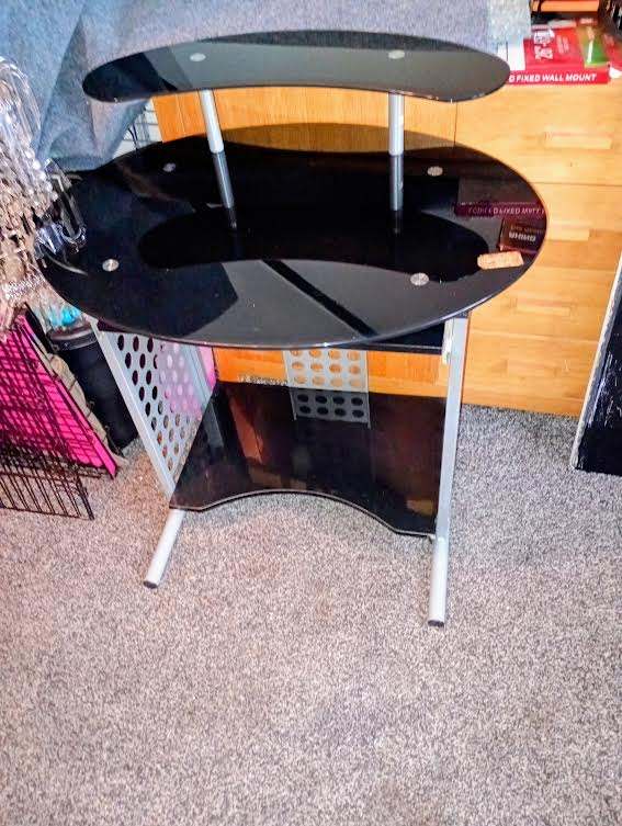 free computer table 