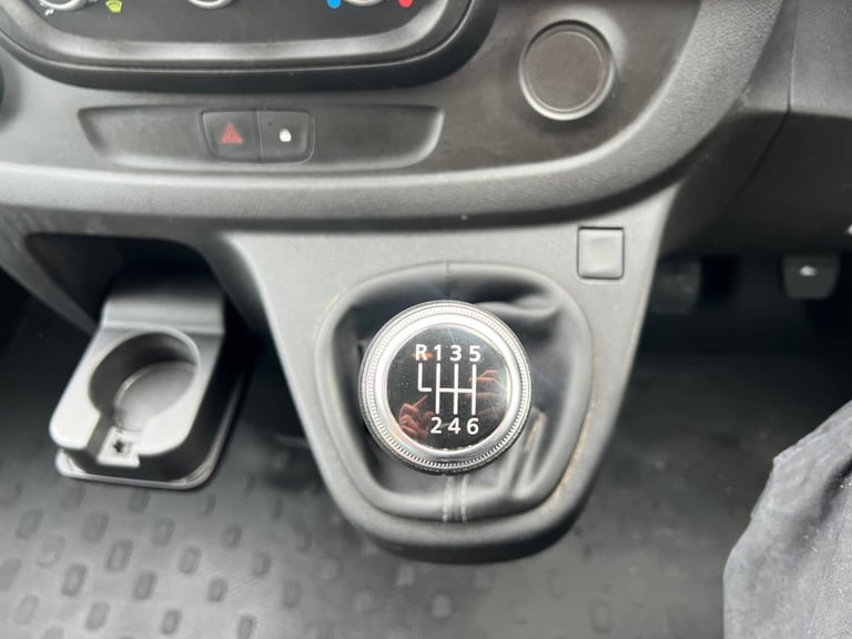 SL28 ENERGY dCi 145 Business+ Van £11490 PLUS VAT