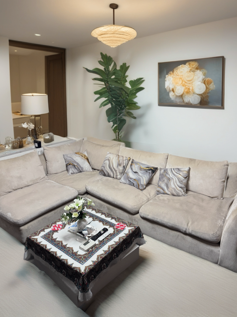 Luxury Beige Corner Sofa for Sale – Stylish & Comfortable