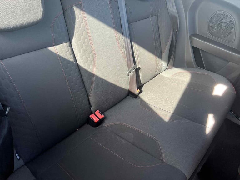 2014 Ford Fiesta 1.0 EcoBoost 140 Zetec S Red 3dr HATCHBACK Petrol Manual