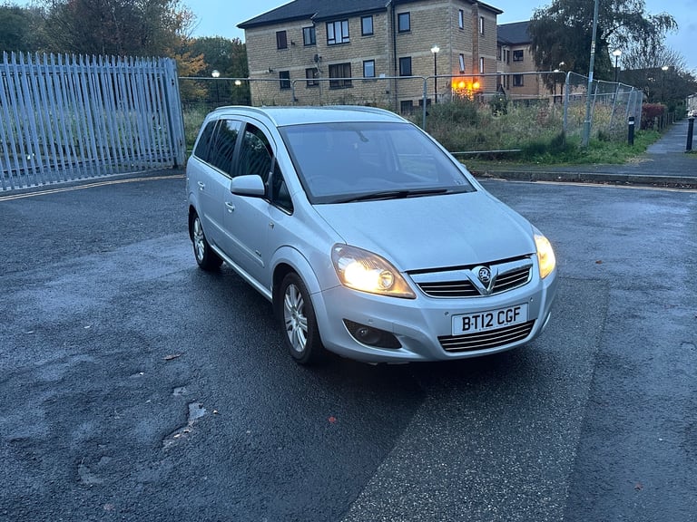 image for Vauxhall, ZAFIRA, MPV, 2012, Manual, 1686 (cc), 5 doors
