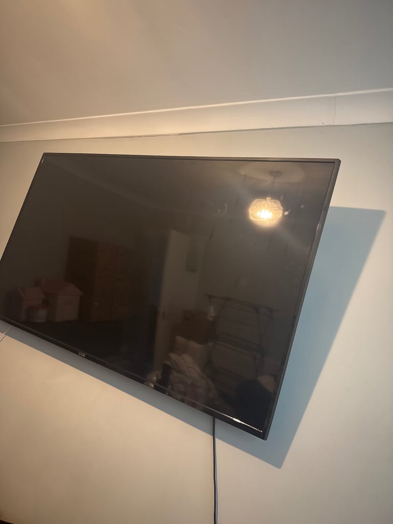 65” logik smart tv 