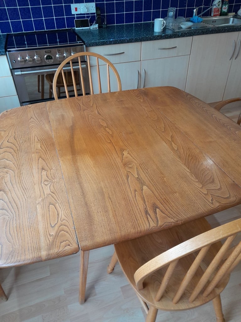 image for Ecrol table and 4 chairs.