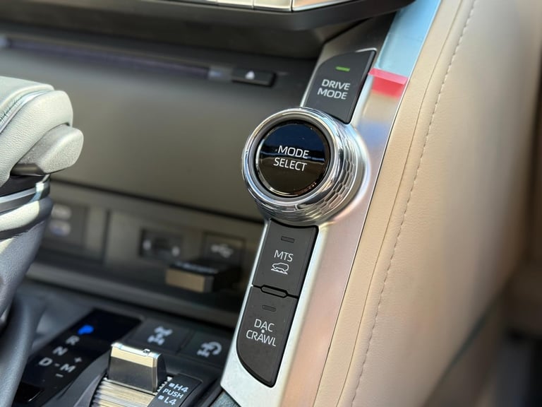 Toyota Land Cruiser 3.5 ZX TWIN TURBO