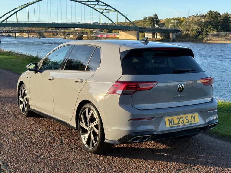 2023 23 VOLKSWAGEN GOLF 1.5 TSI R-LINE HATCHBACK 5DR PETROL MANUAL EURO 6 (S/S) 