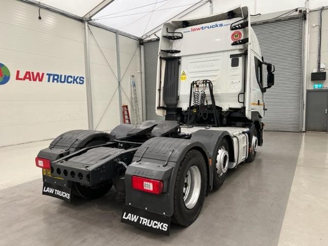 Iveco Stralis Hi-Way 460 6x2 Midlift Tractor Unit 