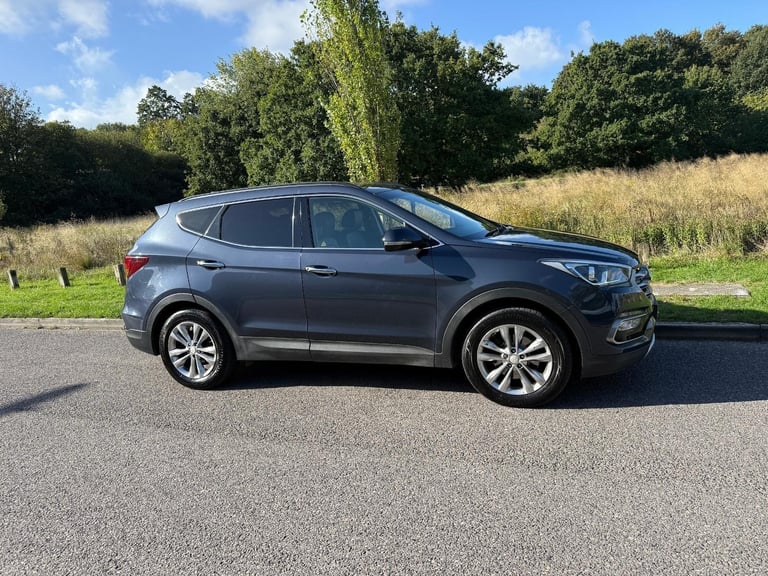 Hyundai Santa Fe 2.2 CRDI PREMIUM BLUE DRIVE 5-Door DIESEL MANUAL 2016/66