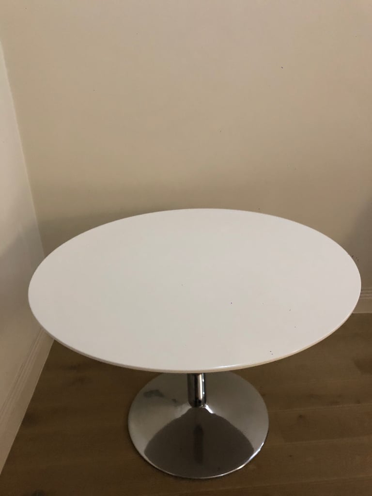 Dining table with chairs