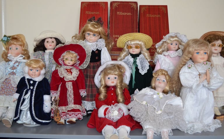 image for Alberon dolls Porcelain x 11 vintage – post or collect