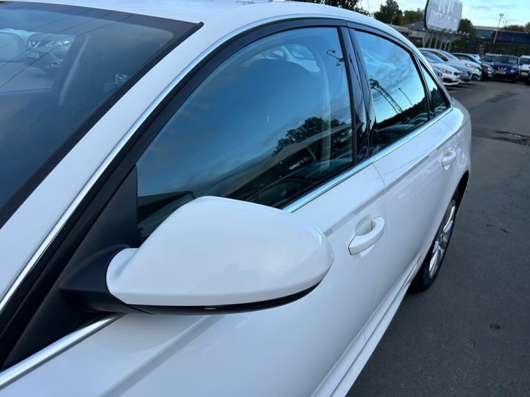 2016 Audi A6 Saloon 2.0 Turbo Diesel (TDI), Ultra Edition, Executive Saloon, 4 Door, Manual, Eu S...