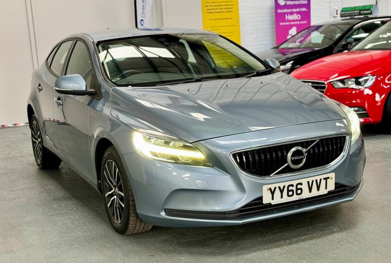 2016 Volvo V40 2.0 D2 Momentum Nav Plus Euro 6 (s/s) 5dr HATCHBACK Diesel Manual