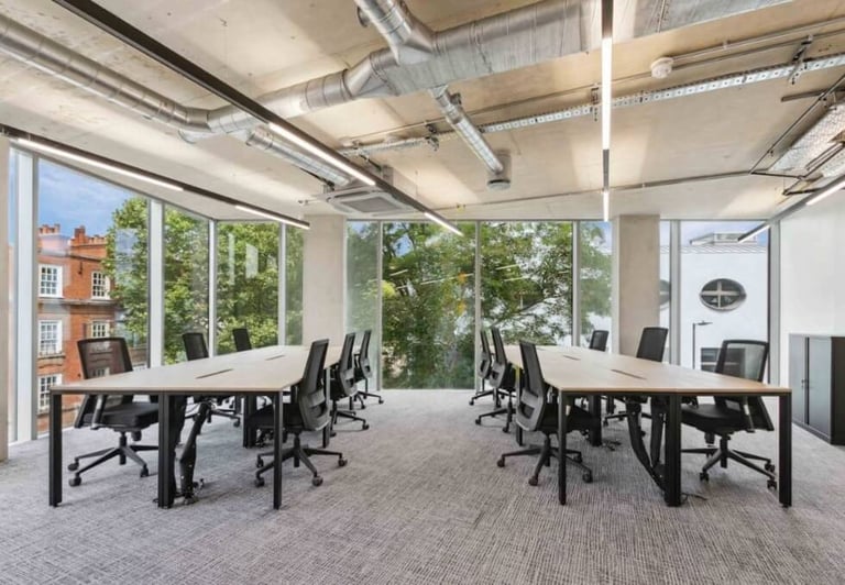 Fulham SW6 Serviced Offices - Sizes From 125 to 640 People - Flexible Furnished Private Spaces