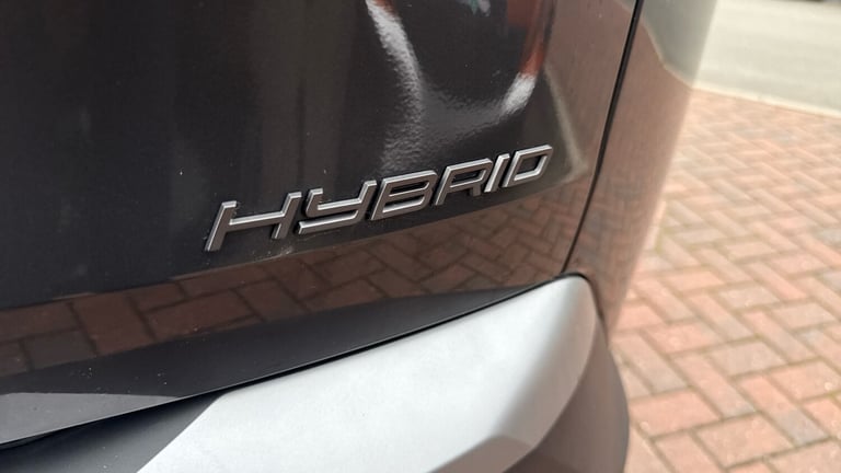 2025 Peugeot 5008 1.2 Hybrid 136 GT 5dr e-DSC6 HATCHBACK PETROL Automatic