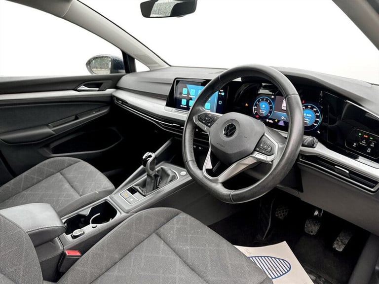 2022 Volkswagen Golf TSI Life Hatchback Petrol Manual