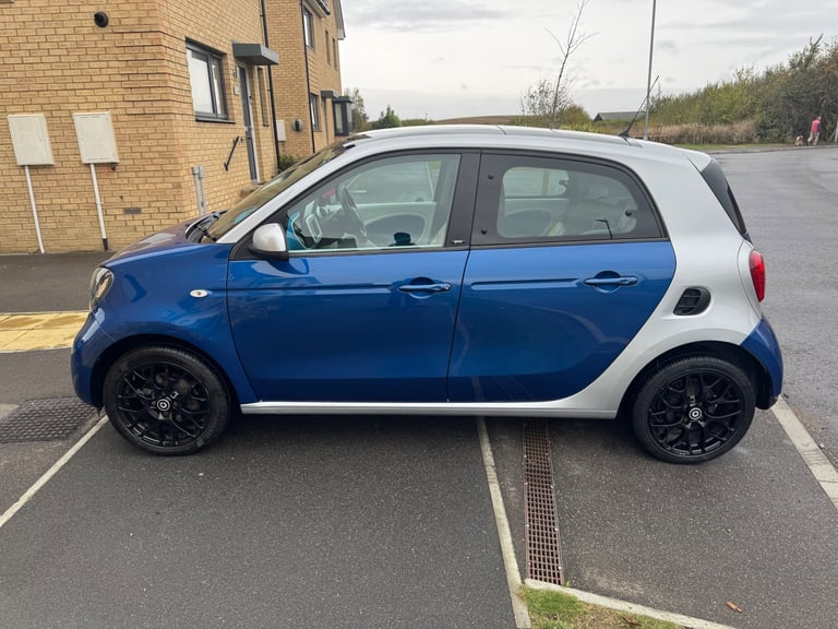 Smart, FORFOUR, Hatchback, 2015, Manual, 999 (cc), 5 doors