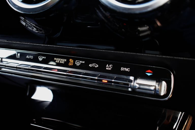 2020 Mercedes-Benz A-Class 1.3 A200 AMG Line (Executive) 7G-DCT Euro 6 (s/s) 5dr HATCHBACK Petrol...