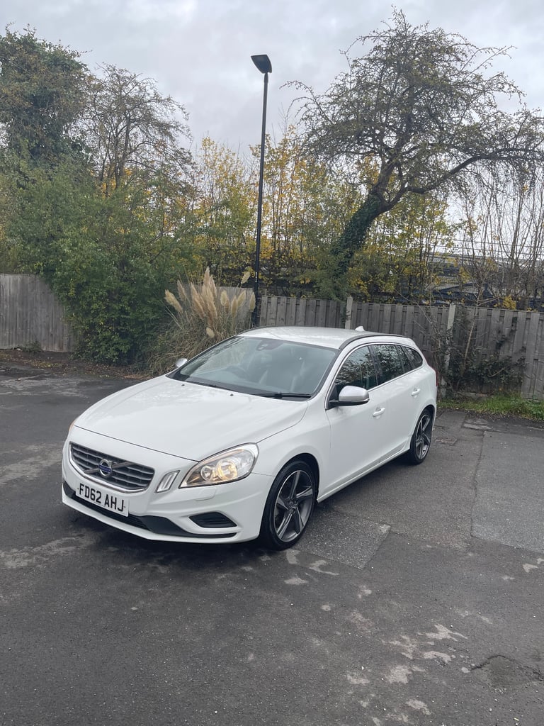 Volvo, V60, Estate, 2012, Manual, 1984 (cc), 5 doors