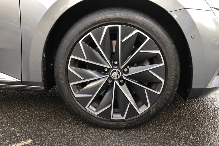 2024 Skoda Superb 2.0 TSI 280 Laurin + Klement 4x4 5dr DSG Estate PETROL Automatic