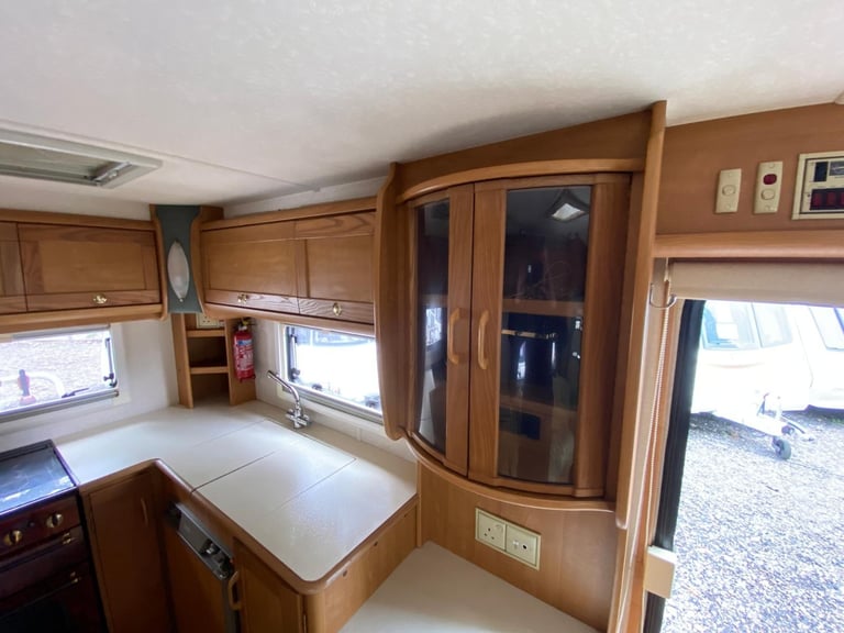 FIAT DUCATO AUTO-TRAIL TRACKER - 02/52 - 53k MILES - 2 BERTH - END KITCHEN - VGC