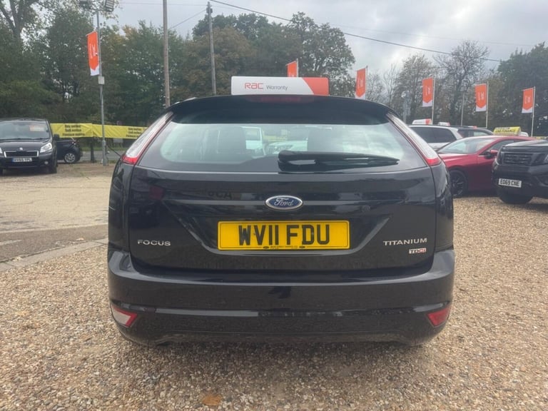 2011 Ford Focus 1.6 TDCi Titanium 5dr [110] [DPF] HATCHBACK DIESEL Manual